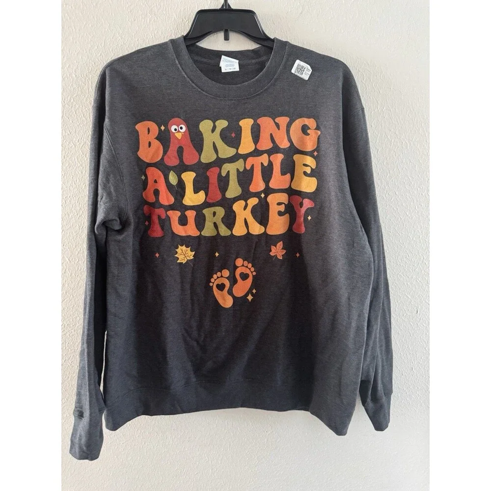 Baking a Little Turkey Thanksgiving Pregnancy Announcement Sweatshirt gray XL